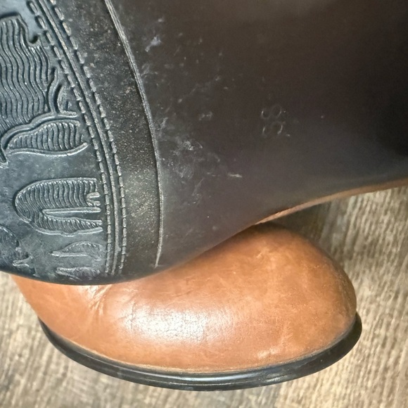 Django and Juliette GUCsize 7.5 (38) ribbon lace up Tan Ankle Boots luxury brand - Picture 9 of 16